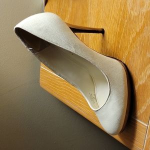 Ralph Lauren white linen heel